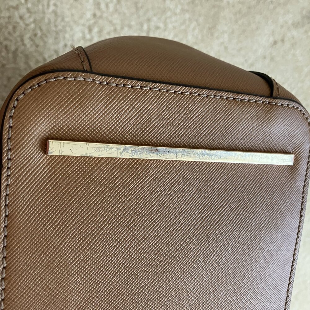 Tory Burch Double Zipper Beige/Tan Leather Tote Bag Top Handle & Strap - Picture 15 of 15